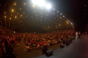 Novos Começos. Evangelho. Igreja. Fé. Cristo. Deus. Culto. Encontro. Presença. Espírito Santo. Transformação. Niterói. Pastor Felippe Valldão.