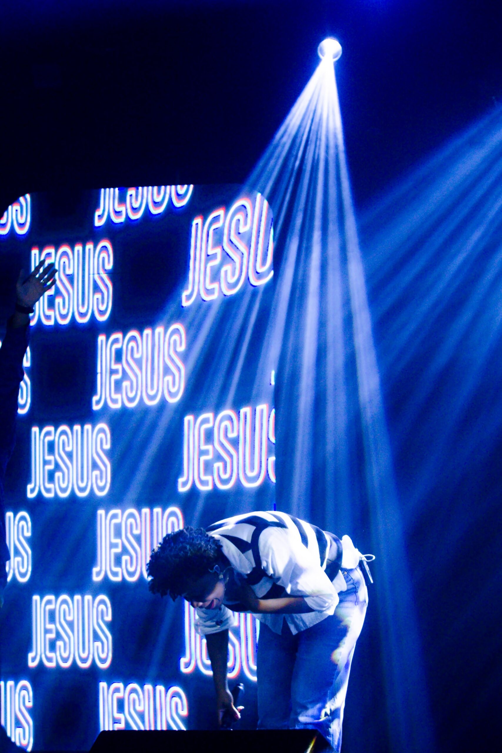 Novos Começos. Evangelho. Igreja. Fé. Cristo. Deus. Culto. Encontro. Presença. Espírito Santo. Transformação. Cabo Frio. Pastor Alex Souza.