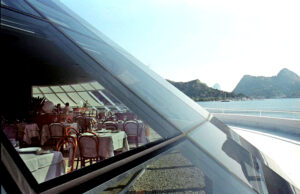 Gastronomia. Restaurante Olimpo. Estação Barcas Charitas São Francisco. Niterói. Rio de Janeiro.