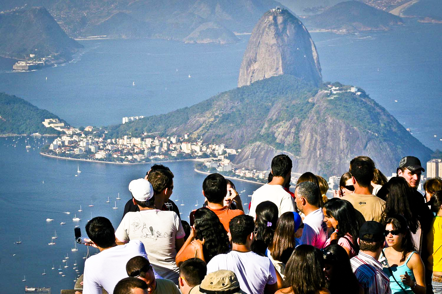 Paisagem. Rio de Janeiro. Ponto Turístico. Pão de Açúcar. Cristo Redentor. Mirante. Mirante do Cristo Redentor.