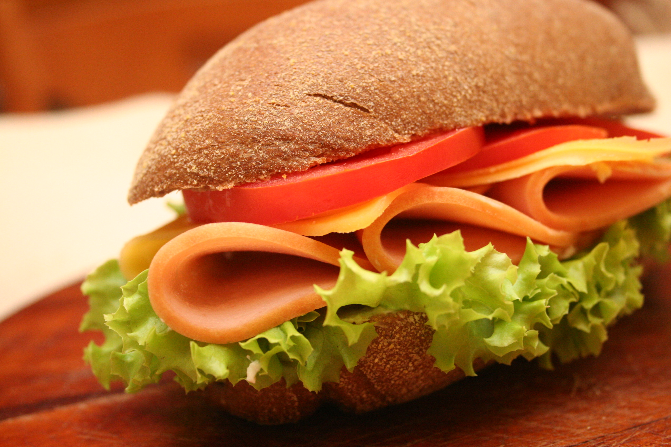 Gastronomia. Restaurante. Sanduíche. Food. Comida. Chef. Chefe de Cozinha. Sabor. Salada.