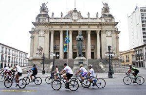 Ciclismo. Esporte. Orla. Aterro do Flamengo. Rio de Janeiro. Pão de Açúcar. Bicicleta. Alerj.