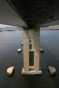 Fotojornalismo. Rio de Janeiro. Niterói. Ponte. Ponte Rio-Niterói. Rodovia. Estrada. Baía da Guanabara. Estrutura. Vão Central.