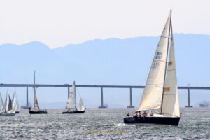 Baía de Guanabara. Rio de Janeiro. Vela. Competição de Vela. Esporte. Barco. Veleiro.