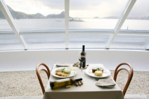 Gastronomia. Restaurante Olimpo. Estação Barcas Charitas São Francisco. Niterói. Rio de Janeiro.