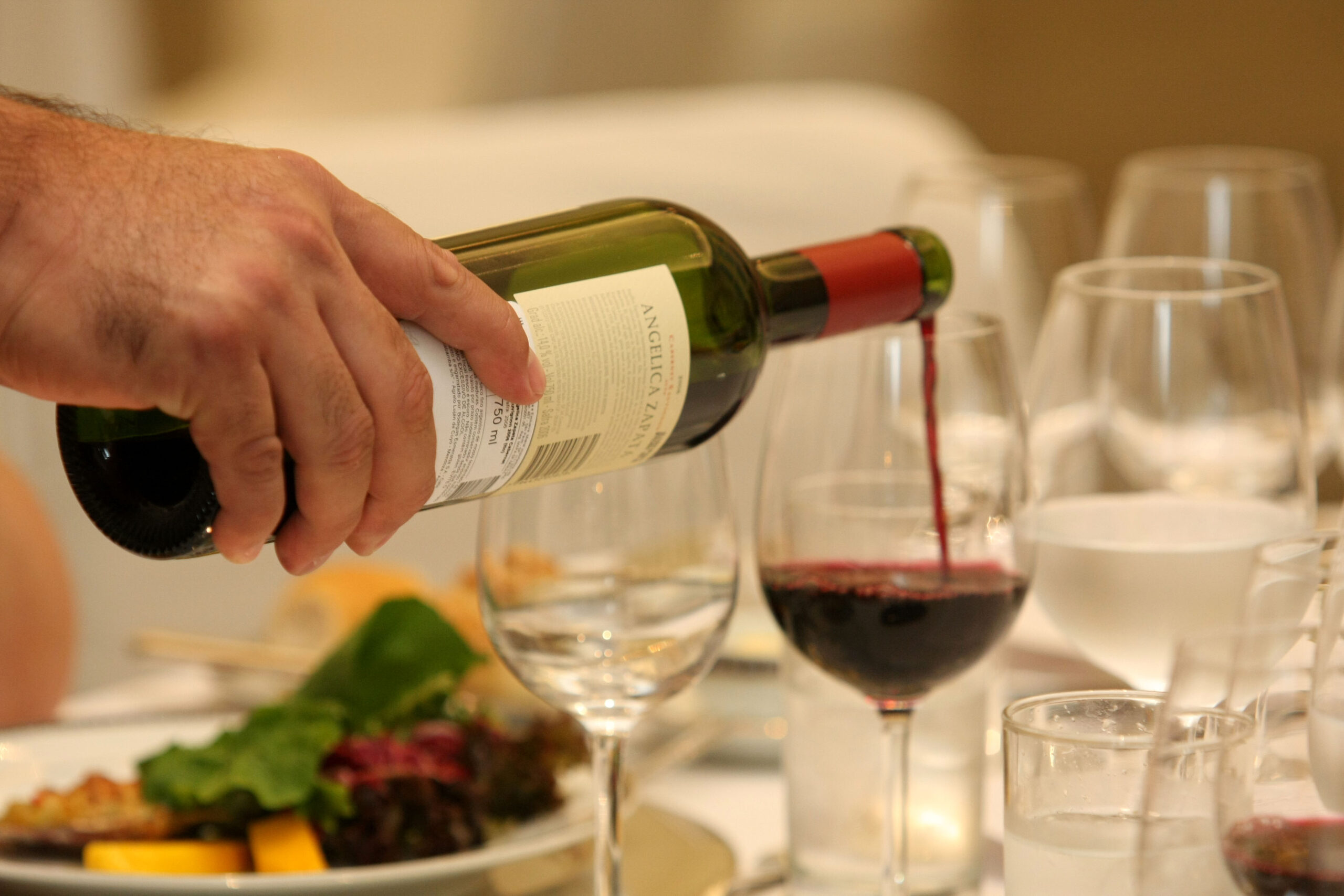 Gastronomia. Food. Sabor. Degustação. Restaurante. Vinho. Vinho Tinto.