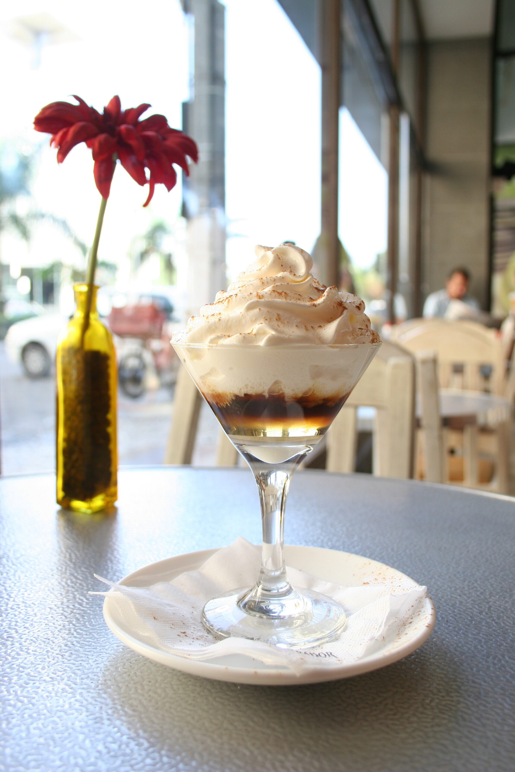 Gastronomia. Food. Sabor. Degustação. Restaurante. Café. Bebida. Irishi Coffee.