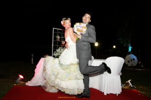 Evento Social. Casamento. Cobertura Fotográfica. Fotografia. Noiva. Noivo. Noivos. Cerimônia Religiosa. Festa.